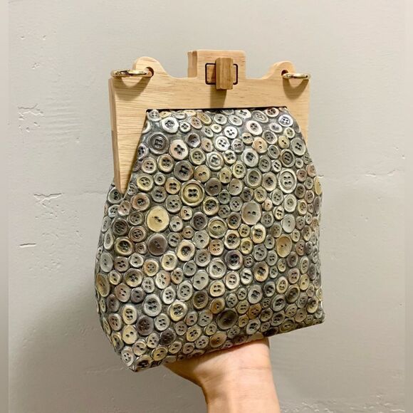 Handmade Genuine Embossed Leather Turnlock Wooden Frame Bag & 2 Strap Styles - Picture 11 of 16